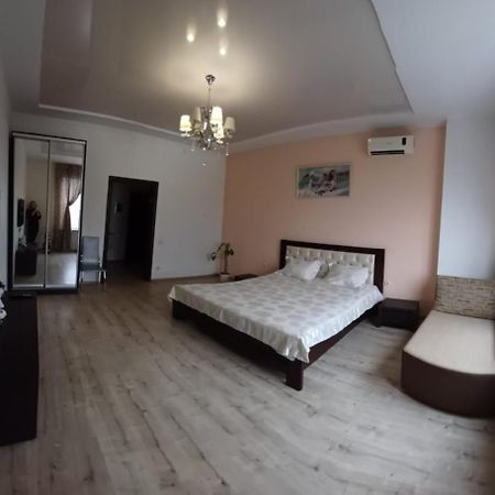 Apartament Na Panteylemonovskaya Οδησσός Εξωτερικό φωτογραφία